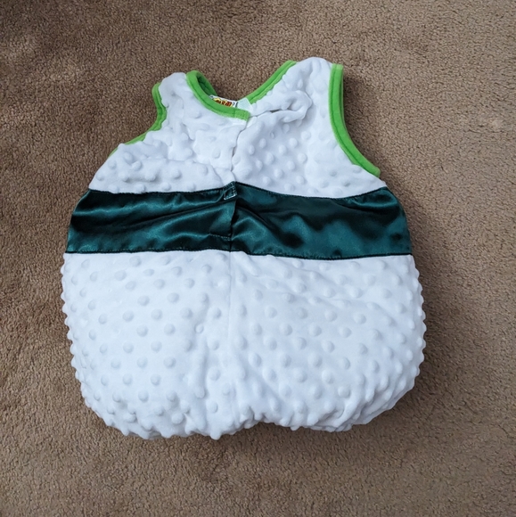 Halloween costume - Picture 2 of 3